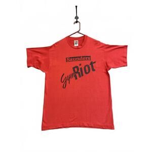Vintage 90s Saunders Gym Riot Red T-Shirt On Fruit Of The Loom Tag M Sz Large